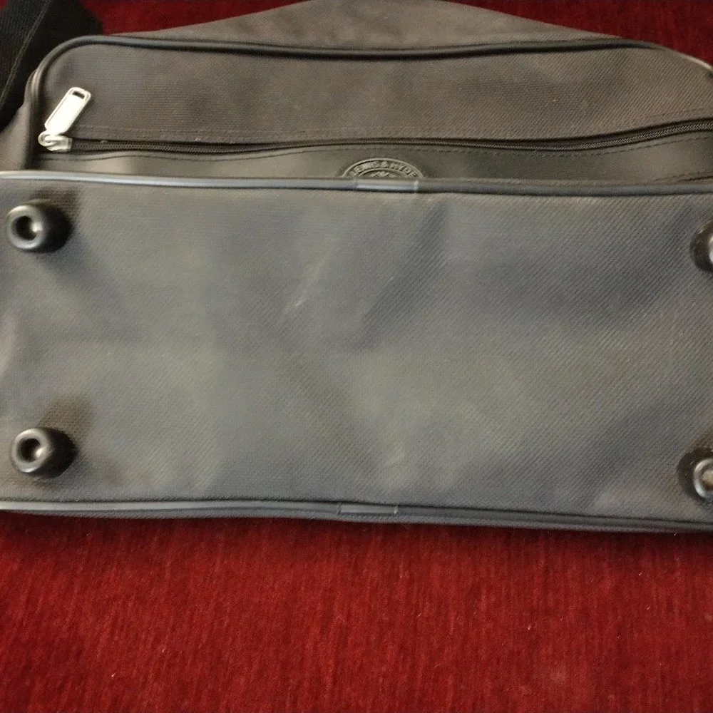 Vintage Lewis & Hyde Messenger bag